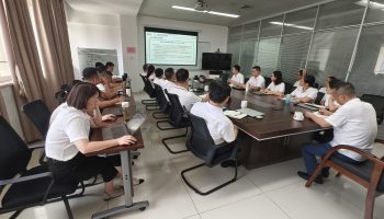 玉柴集團(tuán)審計(jì)部到玉柴物流集團(tuán)開(kāi)展風(fēng)險(xiǎn)管理專(zhuān)題培訓(xùn)