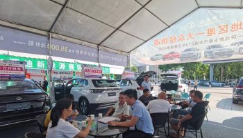 咬定目標(biāo)不放松,玉林通承銷(xiāo)售喜獲新突破